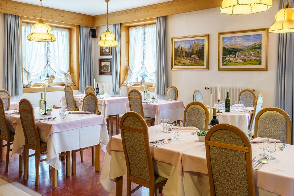 Hotel Roma San Vito di Cadore Exteriér fotografie