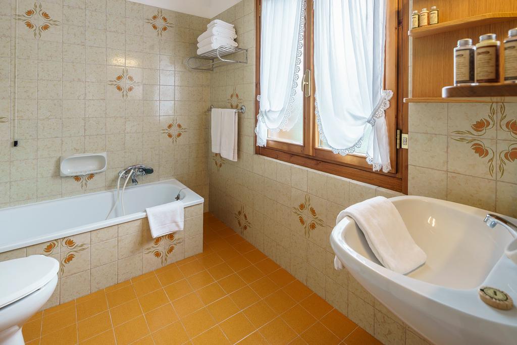 Hotel Roma San Vito di Cadore Pokoj fotografie